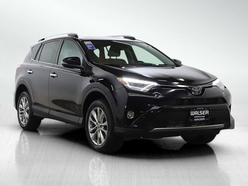 Used 2016 Toyota RAV4 Limited image 7