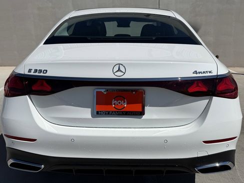 Used 2024 Mercedes-Benz E 350 4MATIC Sedan image 4