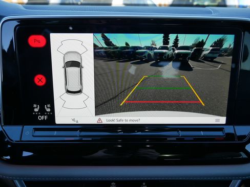 New 2026 Volkswagen Atlas Cross Sport SEL AWD/4WD image 10
