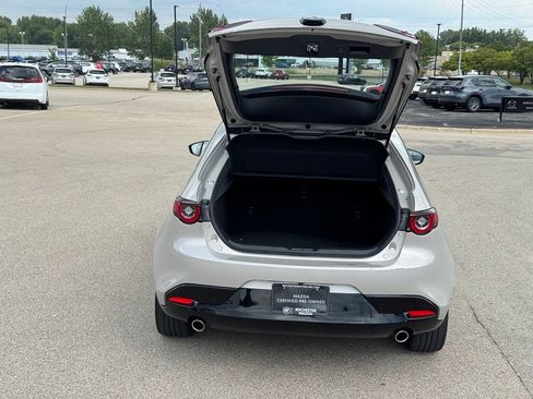 Used 2022 MAZDA MAZDA3 s FWD image 35