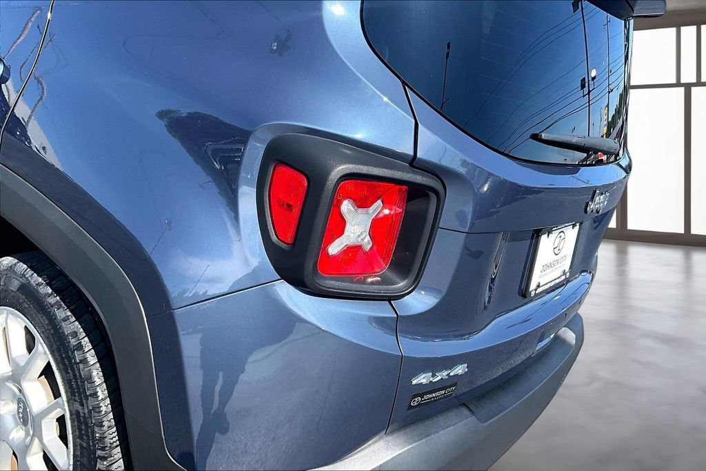 Used 2020 Jeep Renegade Sport w/ Sport Appearance Group AWD/4WD image 30