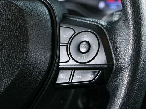 Used 2020 Toyota Corolla LE FWD image 14