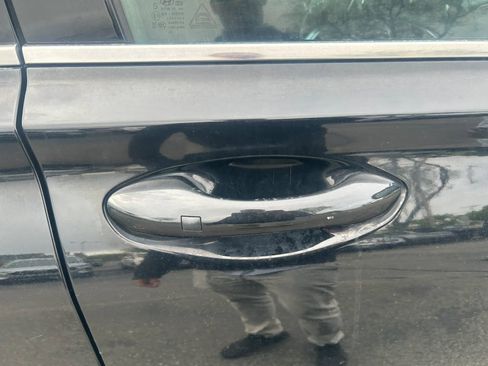 Used 2021 Hyundai Santa Fe SEL image 3