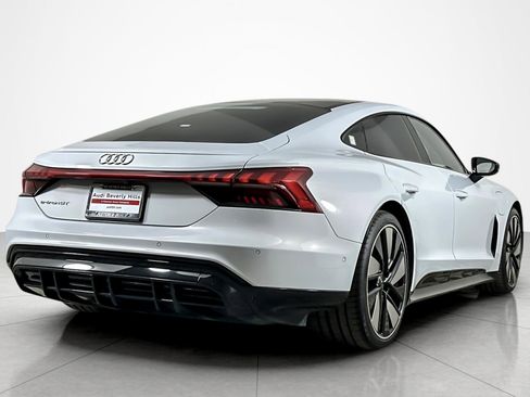 Used 2023 Audi e-tron GT Prestige w/ Prestige Package image 5