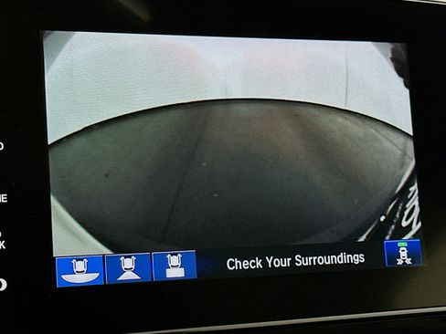 Used 2018 Honda CR-V Touring image 23