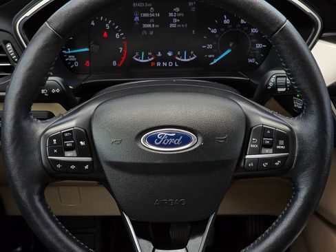Used 2020 Ford Escape SEL FWD image 17