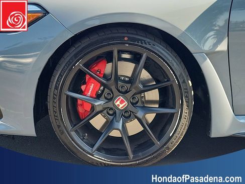 Certified 2023 Honda Civic Type R image 31
