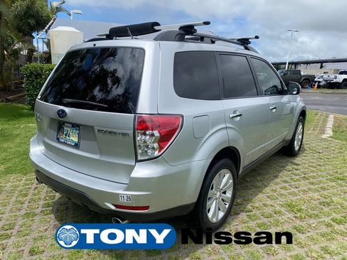 Used 2011 Subaru Forester 2.5X Premium AWD/4WD image 7