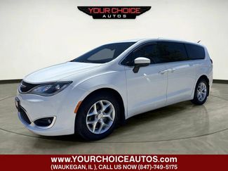 Used 2017 Chrysler Pacifica Touring Plus w/ Tire & Wheel Group FWD video 1