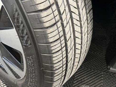 Used 2023 Volkswagen ID.4 S image 52