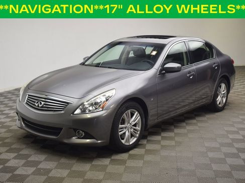 Used 2015 INFINITI Q40 AWD w/ Navigation Package image 3