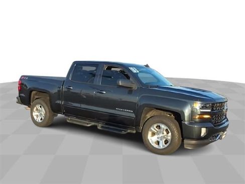 Used 2018 Chevrolet Silverado 1500 LT w/ All Star Edition AWD/4WD image 2