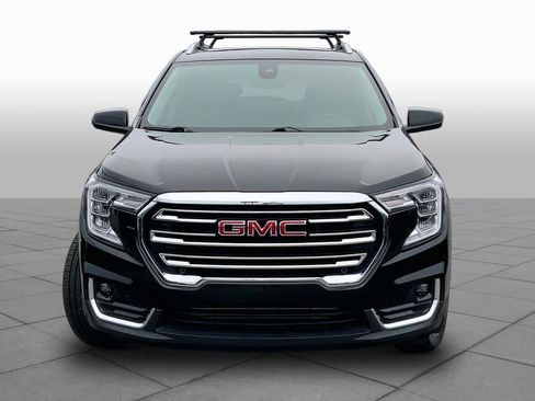 Used 2022 GMC Terrain SLT w/ Infotainment Package II FWD image 4