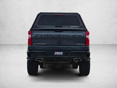 Used 2022 Chevrolet Silverado 1500 Custom Trail Boss w/ Safety Confidence Package AWD/4WD image 6