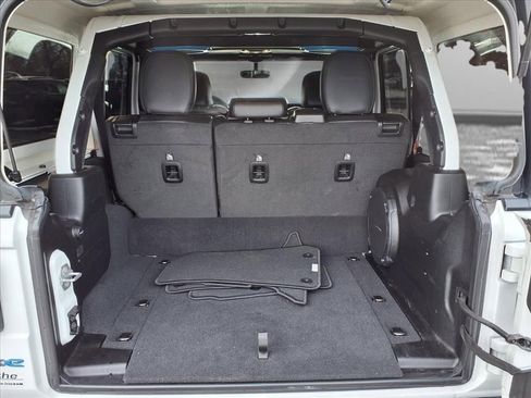 Used 2022 Jeep Wrangler Unlimited Rubicon 4xe w/ Steel Bumper Group image 25