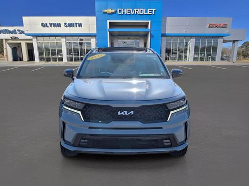 Used 2022 Kia Sorento SX image 3