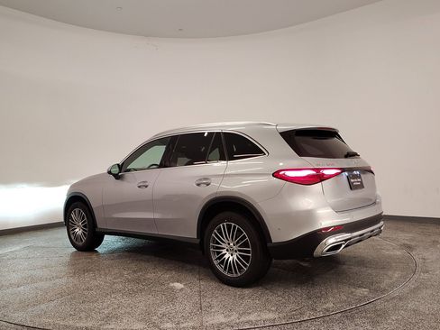 New 2026 Mercedes-Benz GLC 300 image 3