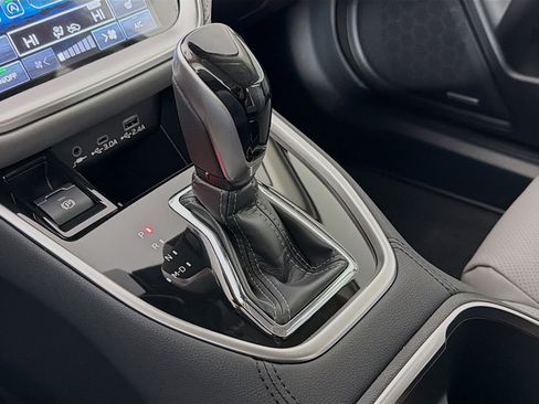 Used 2025 Subaru Legacy Limited image 20