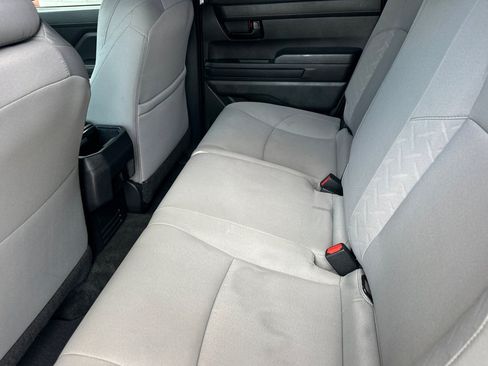 Used 2024 Toyota Tacoma SR5 AWD/4WD image 24