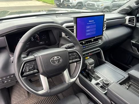 Used 2023 Toyota Tundra Platinum AWD/4WD image 21