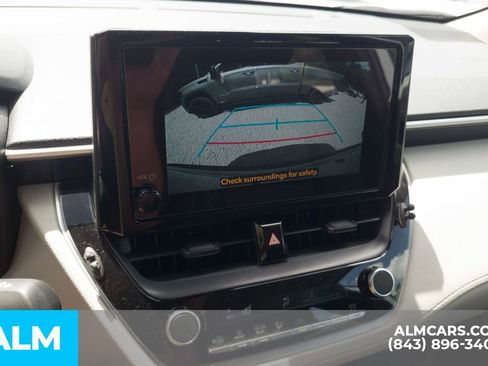 Used 2026 Toyota Corolla Cross L FWD image 8