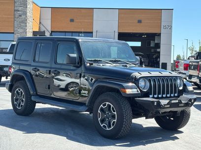 Used 2018 Jeep Wrangler Unlimited Sahara w/ Uconnect 4C Nav & Sound Group