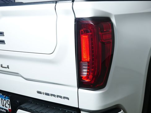 Used 2023 GMC Sierra 1500 Denali Ultimate AWD/4WD image 17