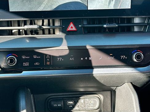 Certified 2024 Kia Sportage SX image 16