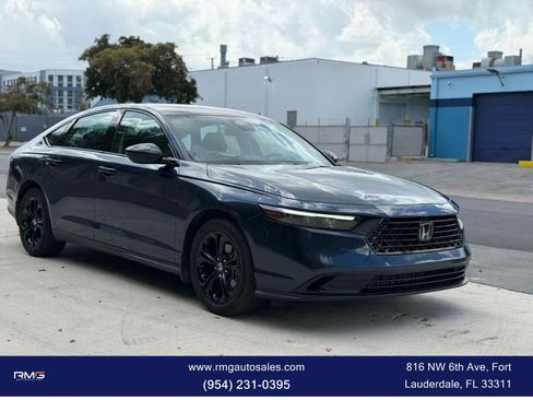 Used 2024 Honda Accord EX image 3