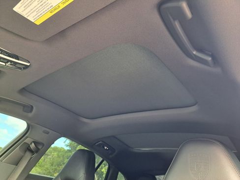 Used 2023 Porsche Panamera Platinum Edition image 19