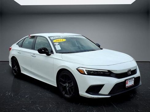 Used 2024 Honda Civic Sport image 1