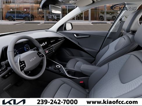 New 2026 Kia Niro Wind FWD image 17