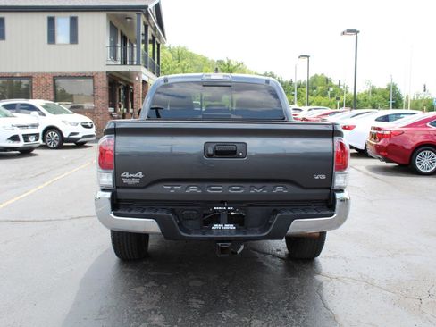Used 2023 Toyota Tacoma TRD Off-Road AWD/4WD image 6