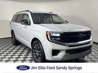 Used 2025 Ford Expedition Platinum video 1