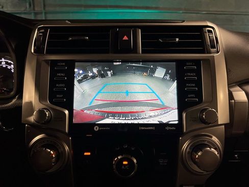 Used 2021 Toyota 4Runner SR5 Premium image 10