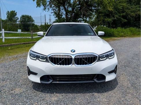 Used 2021 BMW 330i xDrive Sedan w/ Premium Package AWD/4WD image 2