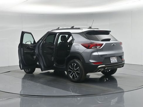 Used 2021 Chevrolet TrailBlazer ACTIV w/ Technology Package AWD/4WD image 35