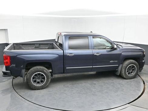 Used 2018 Chevrolet Silverado 1500 LTZ Z71 w/ Centennial Edition image 38