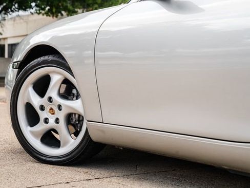 Used 2002 Porsche Boxster image 27