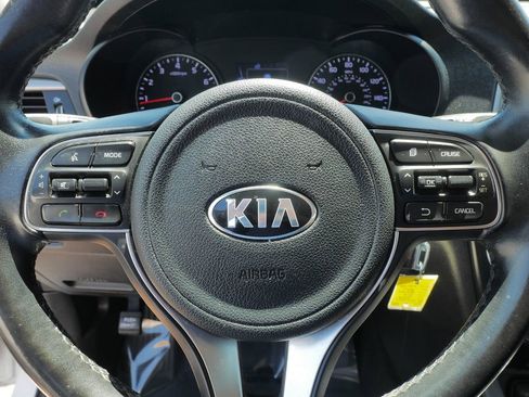 Used 2018 Kia Optima S FWD image 24