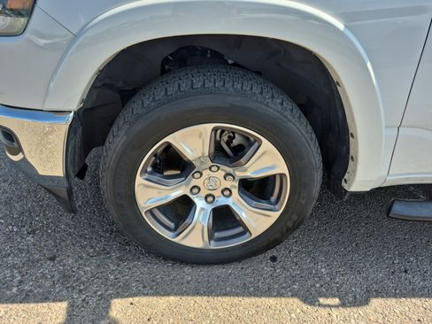 Used 2021 RAM 1500 Laramie AWD/4WD image 24