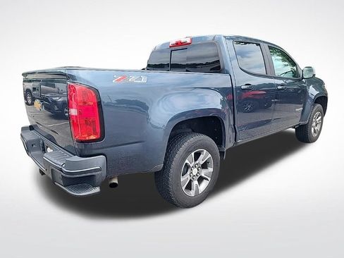 Used 2019 Chevrolet Colorado Z71 AWD/4WD image 4