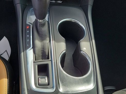 Used 2019 Chevrolet Equinox Premier image 31