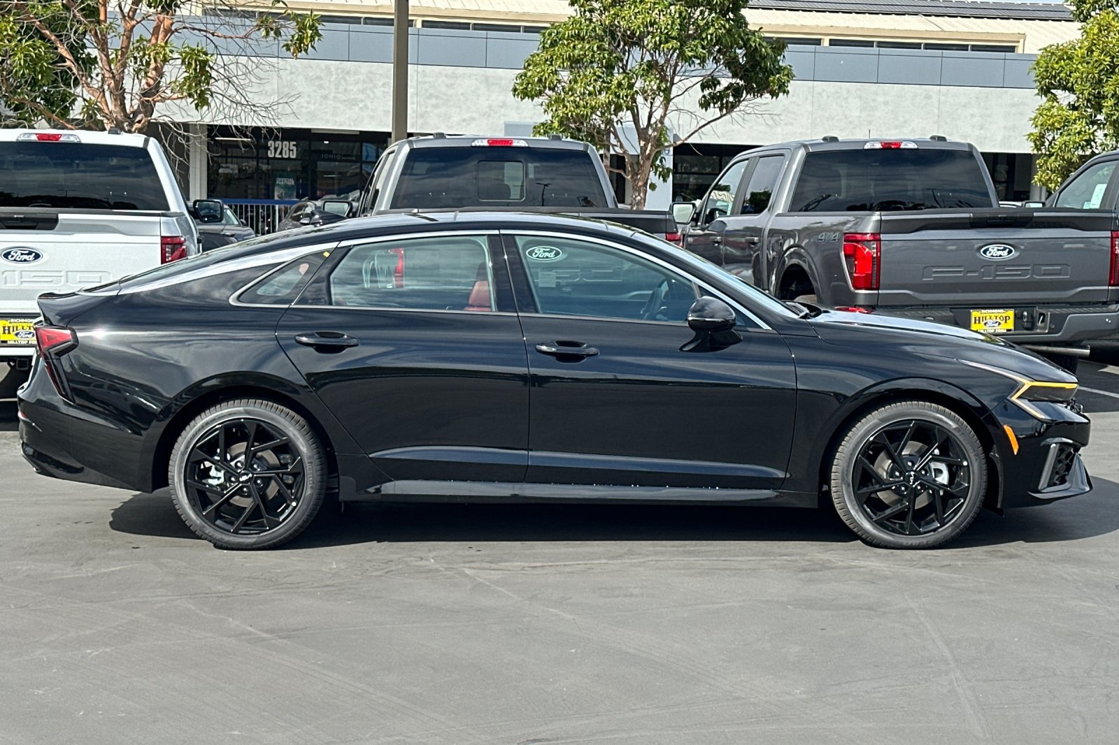 New 2027 Kia K5 GT-Line w/ GT-Line Premium Package FWD image 3