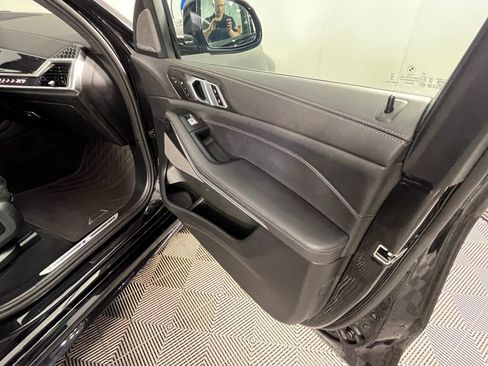 Certified 2025 BMW X7 xDrive40i w/ Executive Package AWD/4WD image 26
