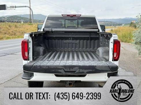 Used 2021 GMC Sierra 2500 AT4 w/ AT4 Premium Plus Package AWD/4WD image 5