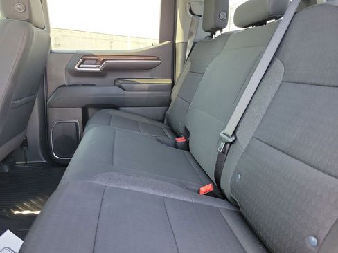 Used 2024 Chevrolet Silverado 1500 LT AWD/4WD image 12