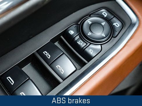 Certified 2025 GMC Sierra 2500 Denali Ultimate image 22