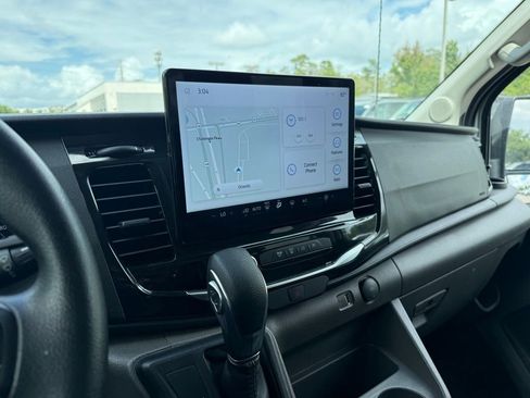 Used 2024 Ford Transit 350 XLT image 24