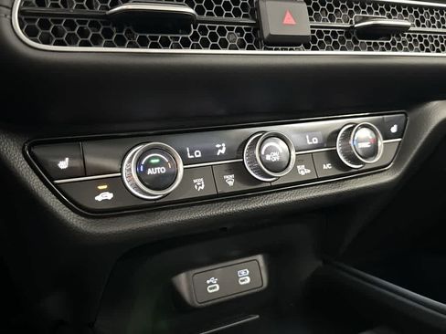 Used 2026 Honda HR-V EX-L image 19